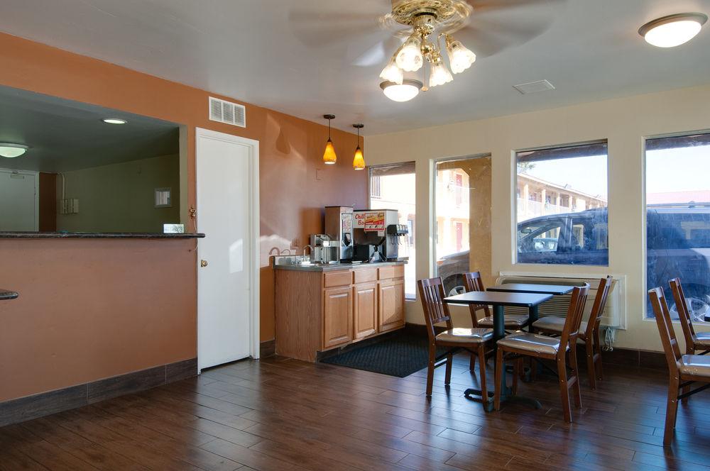 Vagabond Inn Buttonwillow I-5 Exit 253 Μπέικερσφιλντ Εξωτερικό φωτογραφία