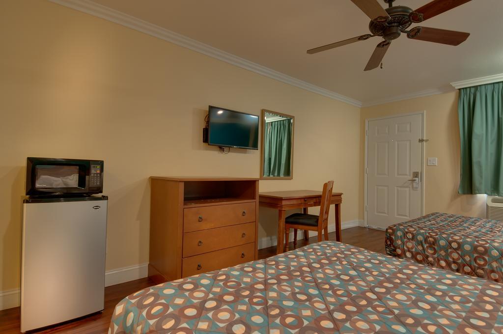 Vagabond Inn Buttonwillow I-5 Exit 253 Μπέικερσφιλντ Εξωτερικό φωτογραφία