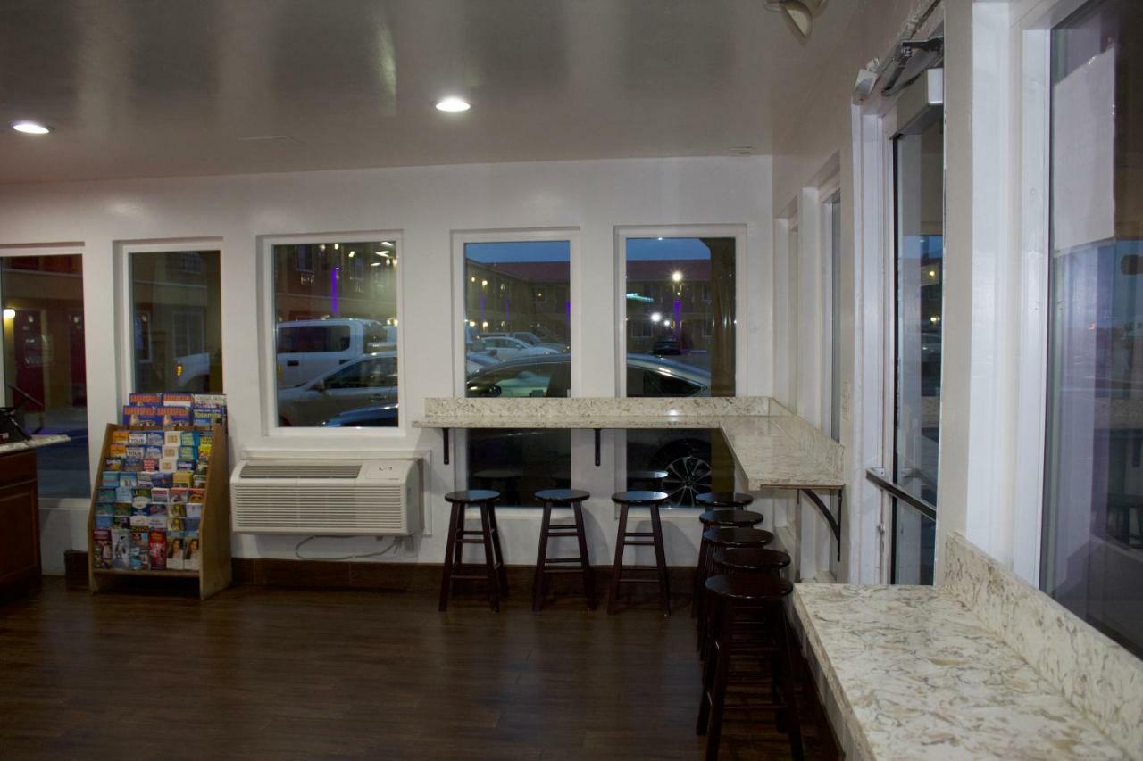 Vagabond Inn Buttonwillow I-5 Exit 253 Μπέικερσφιλντ Εξωτερικό φωτογραφία